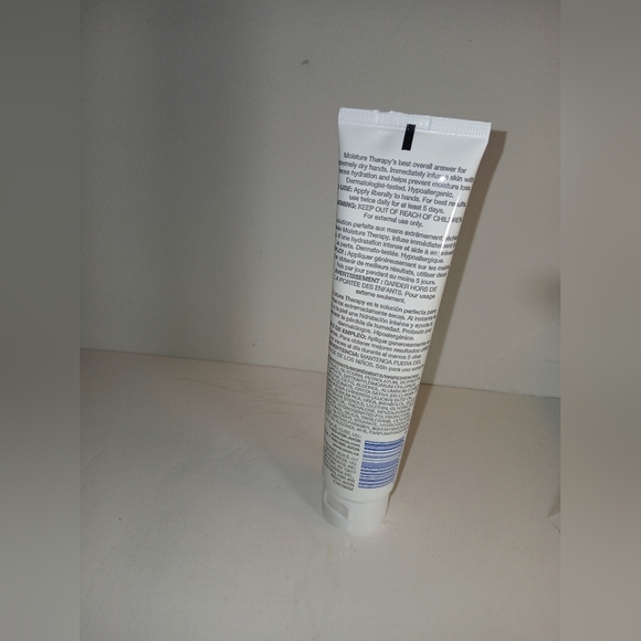 Hand Cream - Picture 2 of 3